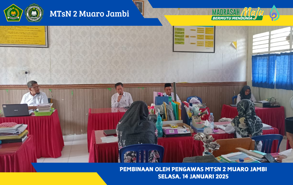 Pengawas MTsN 2 Muaro Jambi Tekankan Pentingnya Persiapan Perangkat Mengajar 