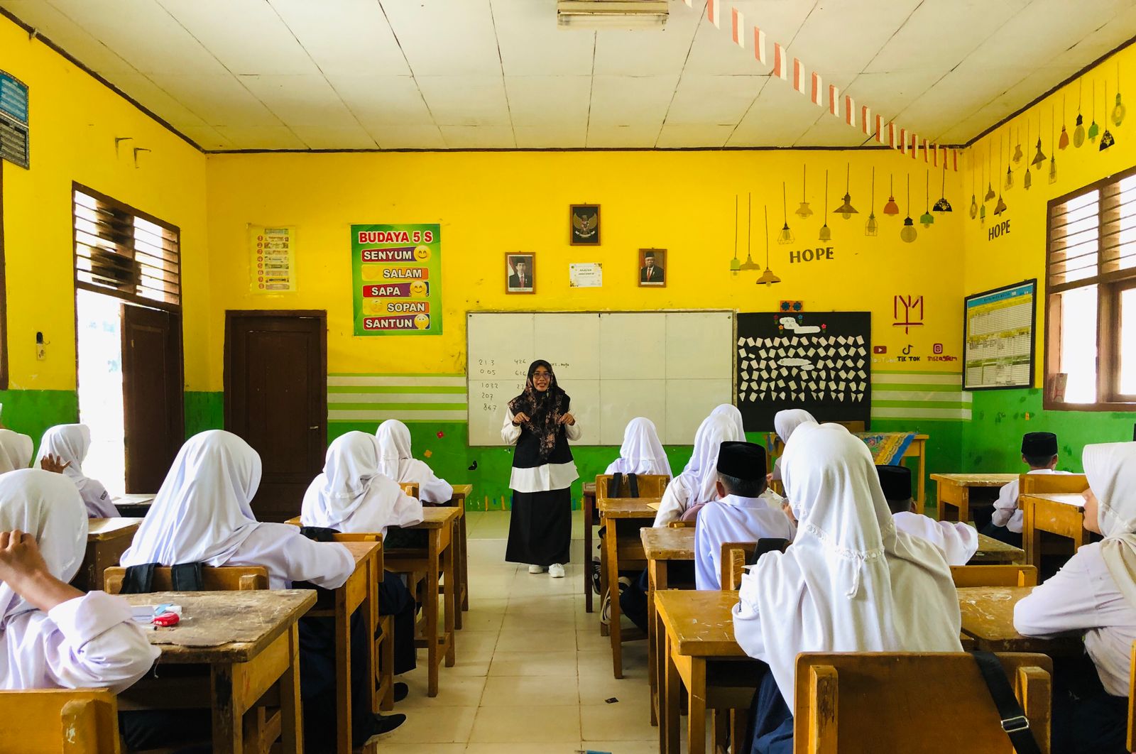 MATSAMA Hari Kedua di MTsN 2 Muaro Jambi: Semangat dan Antusiasme Siswa Baru Terus Menggelora