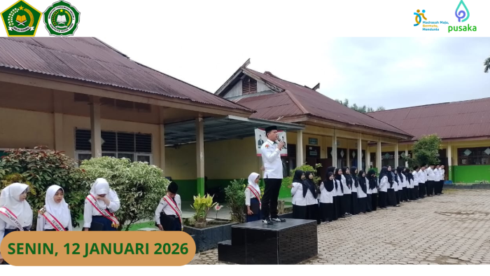 Awali Kepemimpinan, Kepala Madrasah Baru Pimpin Upacara Bendera