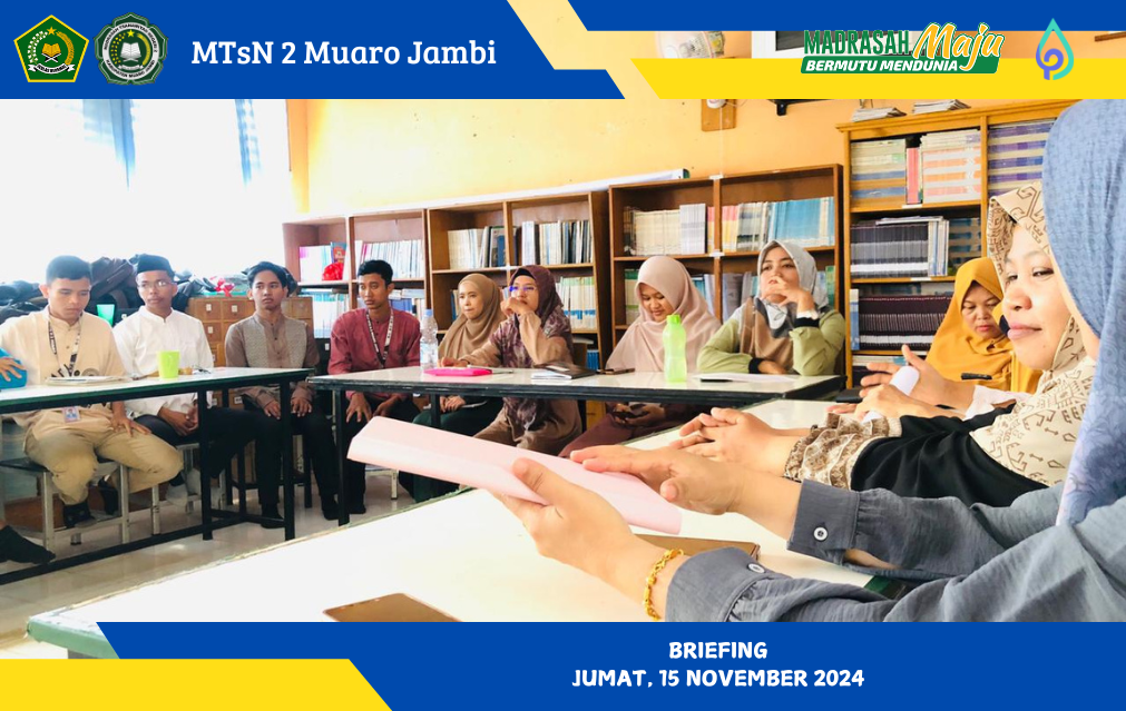 Pengarahan Wakil Kepala Bidang Kurikulum Kepada Mahasiswa PLP UIN STS Jambi Terkait Penilaian Akhir