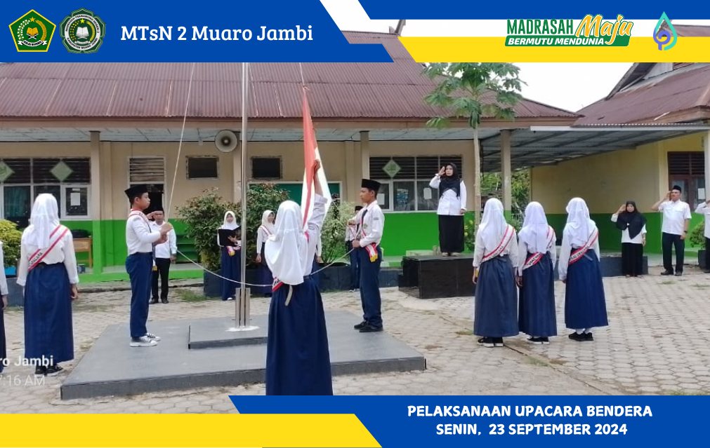Upacara Bendera di MTs Negeri 2 Muaro Jambi