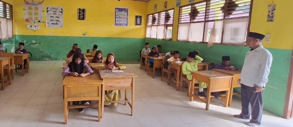 MTsN 2 Muaro Jambi Selenggarakan Tes Akademik Berbasis Android Pada PPDB Tahun 2024