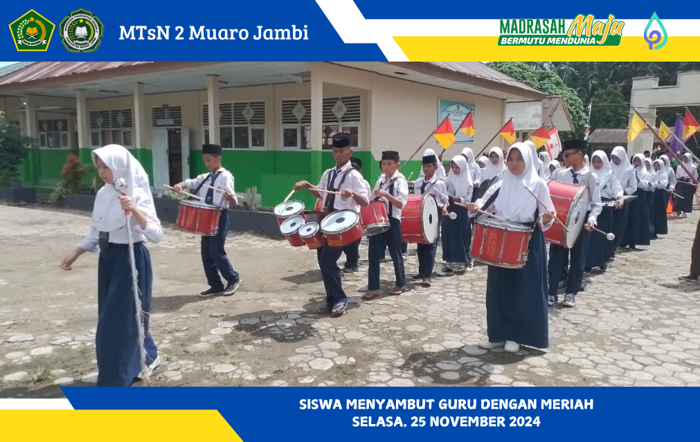 Siswa MTsN 2 Muaro Jambi Arak Guru dalam Perayaan Hari Guru Nasional dengan Penuh Kehangatan