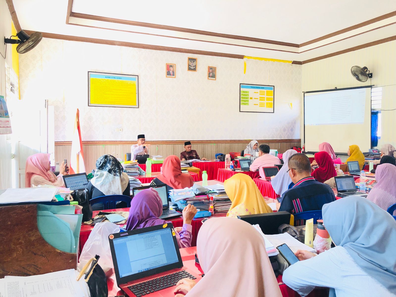 Pembinaan oleh Pengawas: Implementasi Kurikulum Merdeka di MTs Negeri 2 Muaro Jambi